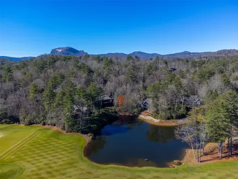 241 Indian Pipe Road Cashiers NC 28717