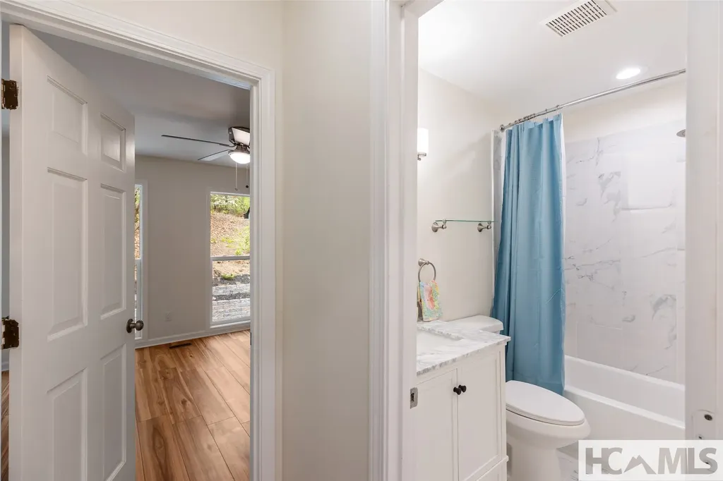 2129 Black Oak Drive Sapphire NC 28774