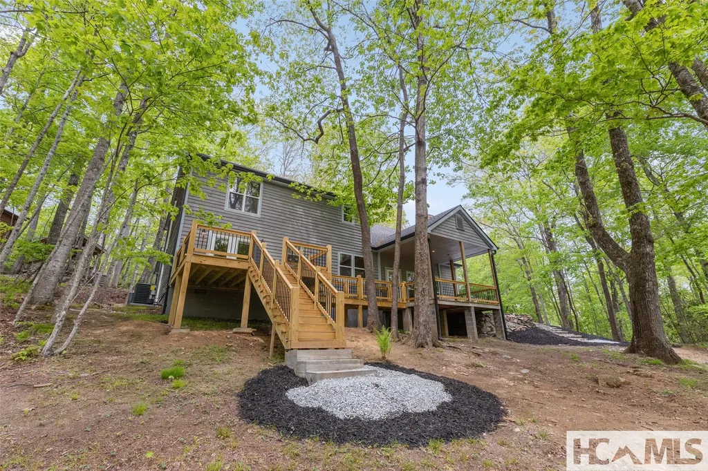 2129 Black Oak Drive Sapphire NC 28774