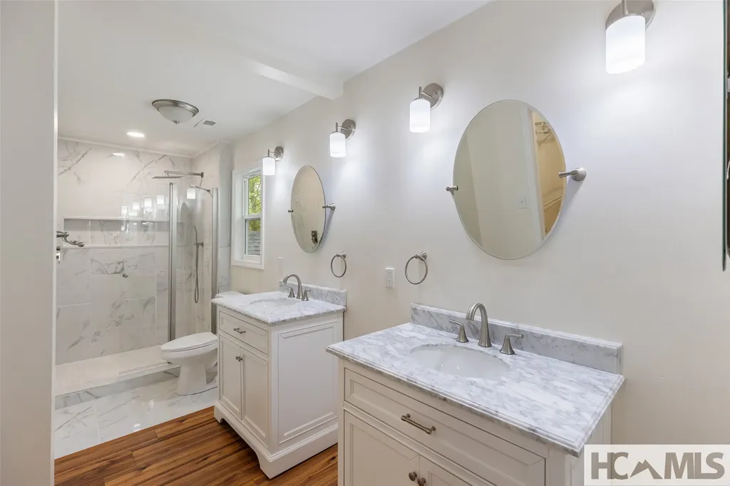 2129 Black Oak Drive Sapphire NC 28774