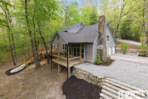 2129 Black Oak Drive Sapphire NC 28774