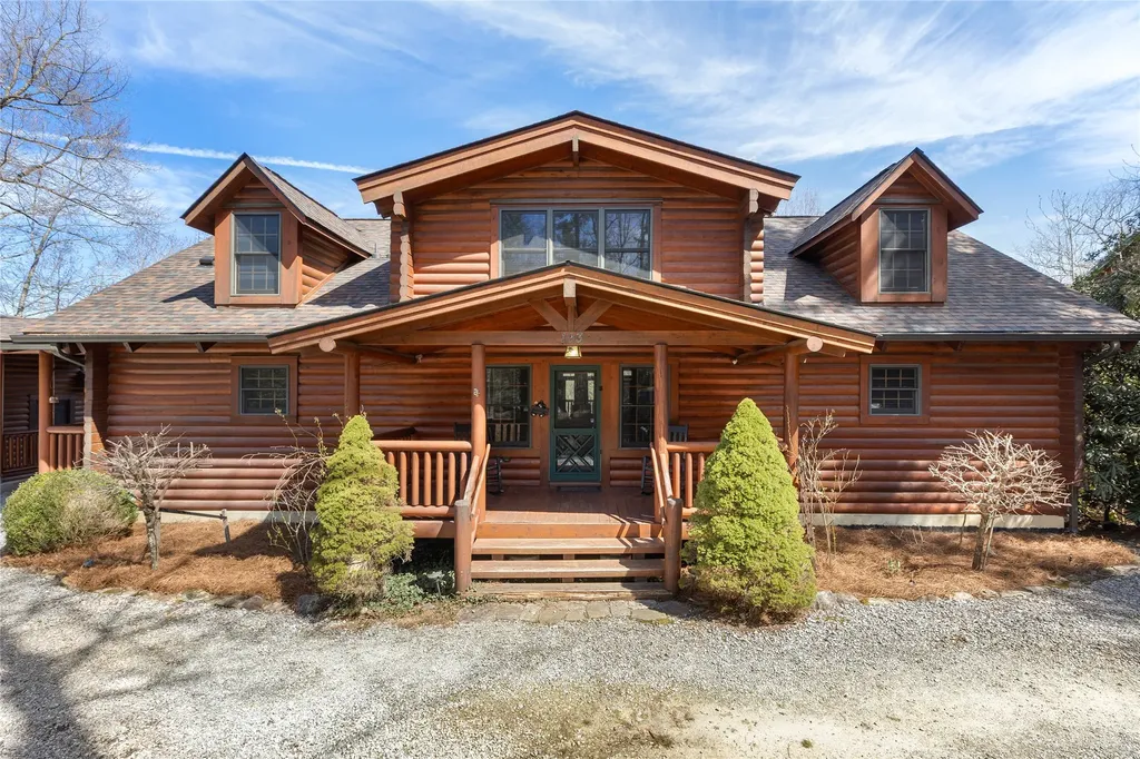193 Cucumber Court Sapphire NC 28774