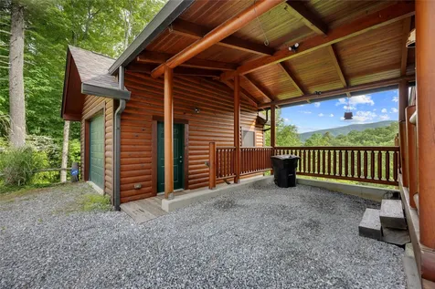 193 Cucumber Court Sapphire NC 28774