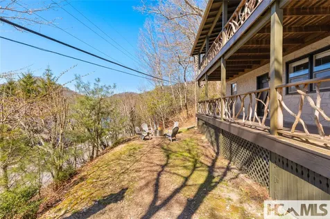 25 Black Walnut Drive Glenville NC 28736