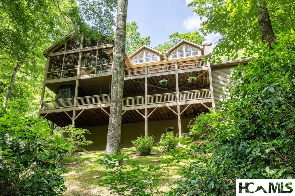 213 River Overlook Road Sapphire NC 28774