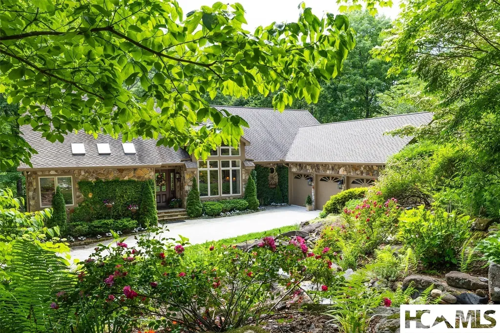 213 River Overlook Road Sapphire NC 28774