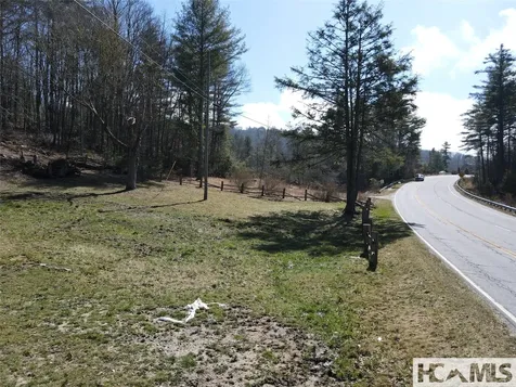 2678 N Highway 107 Cashiers NC 28717