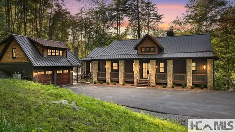 935 Glenshore Drive Cullowhee NC 28723