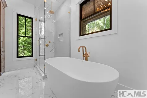 935 Glenshore Drive Cullowhee NC 28723