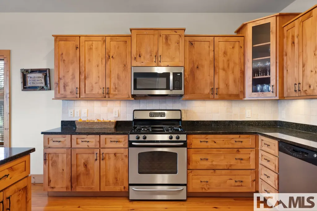 277 Kestrel Court Sapphire NC 28774