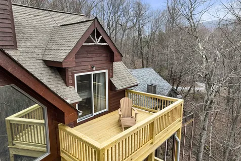 277 Kestrel Court Sapphire NC 28774