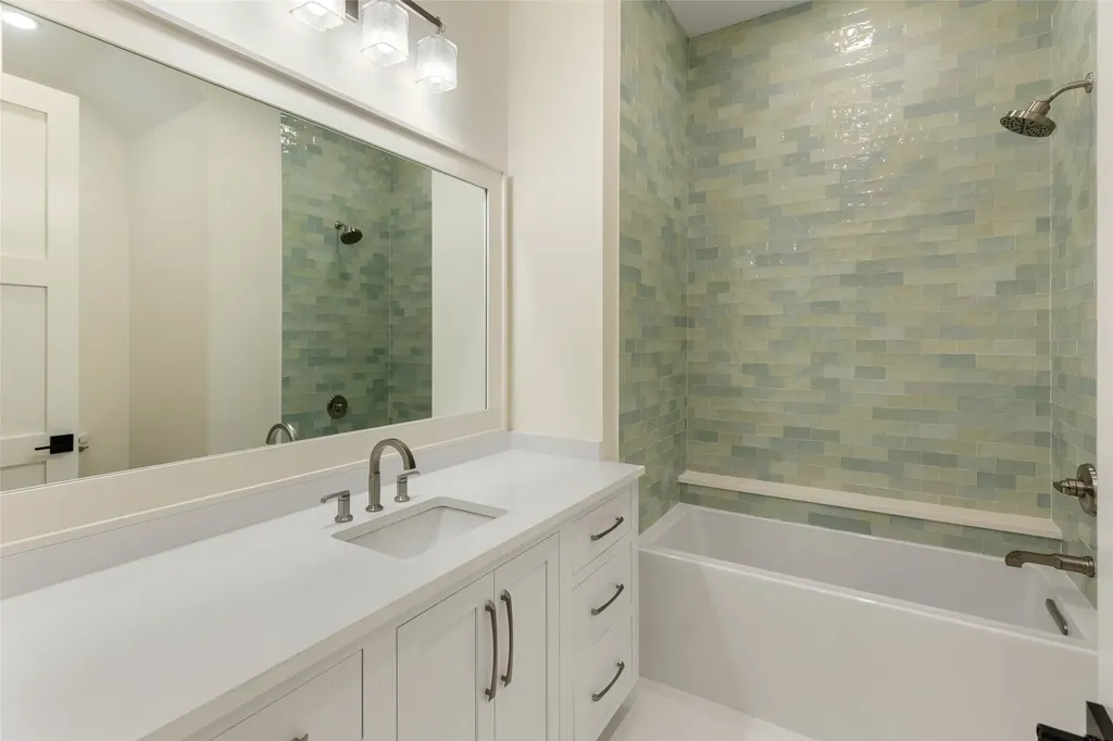 34 Crescent Trail Highlands NC 28741