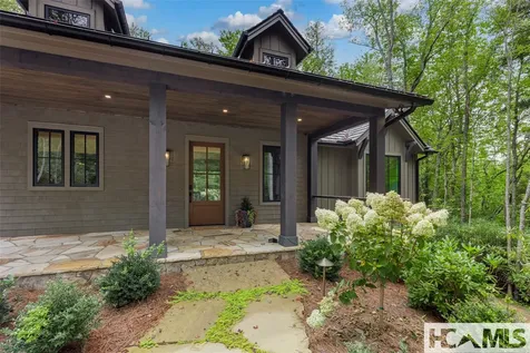 34 Crescent Trail Highlands NC 28741