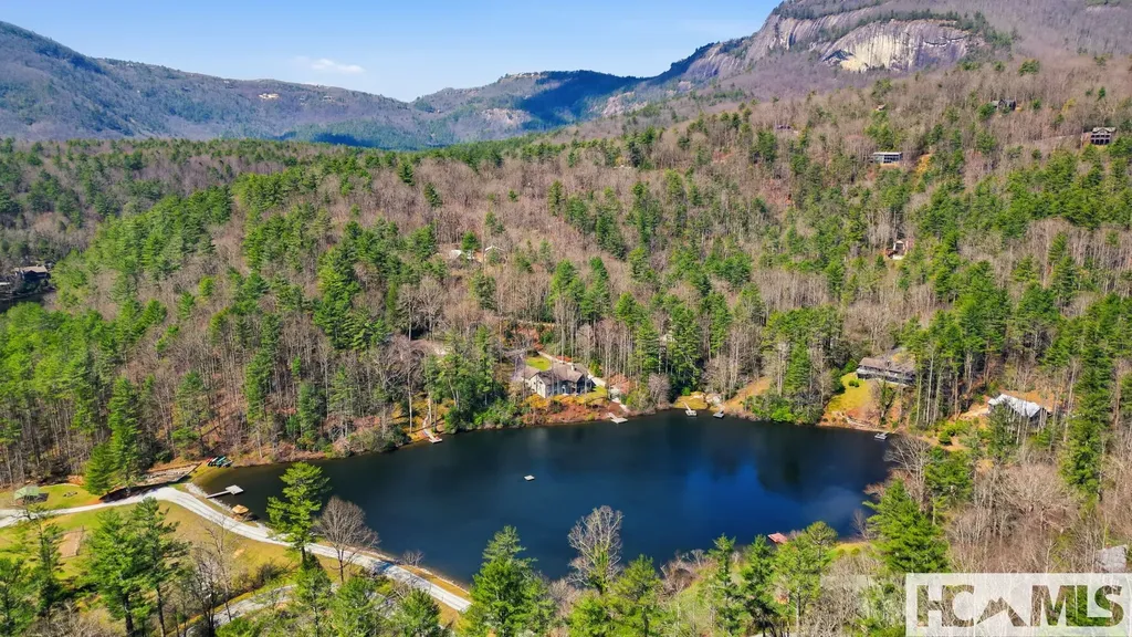 577 Twin Lakes Drive Highlands NC 28741