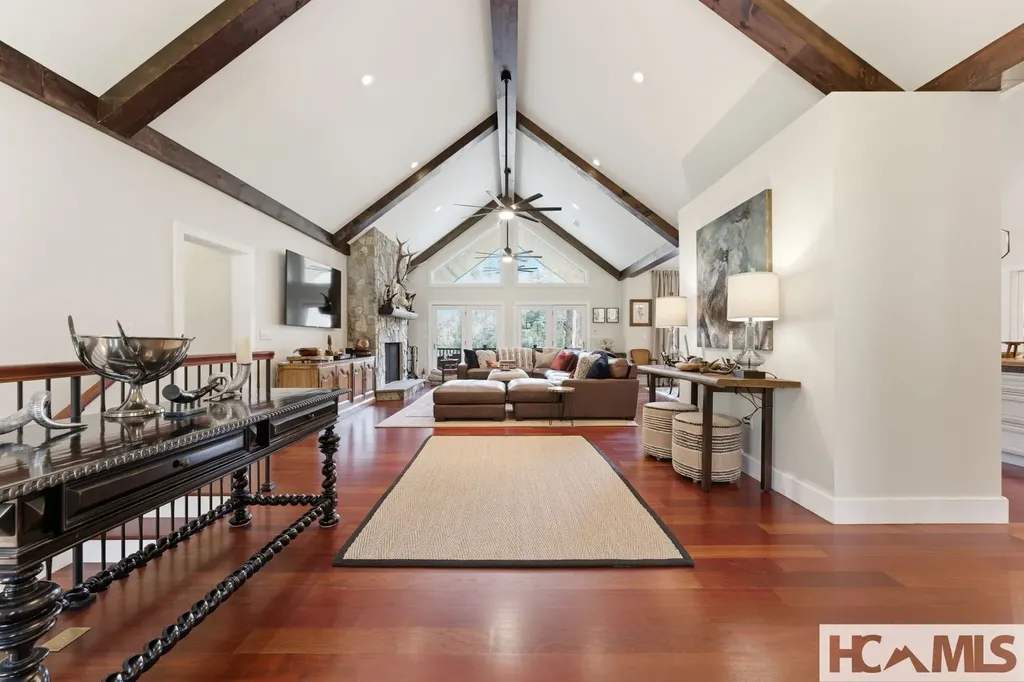 577 Twin Lakes Drive Highlands NC 28741
