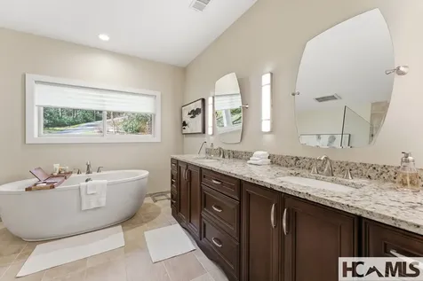 577 Twin Lakes Drive Highlands NC 28741