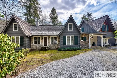 63 Avon Road Glenville NC 28736