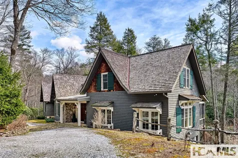 63 Avon Road Glenville NC 28736
