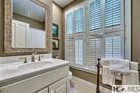 63 Avon Road Glenville NC 28736