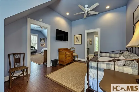 63 Avon Road Glenville NC 28736