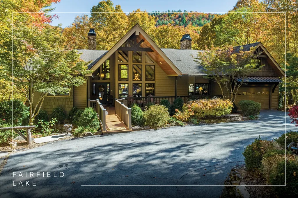 533 Woodward Trail Sapphire NC 28774