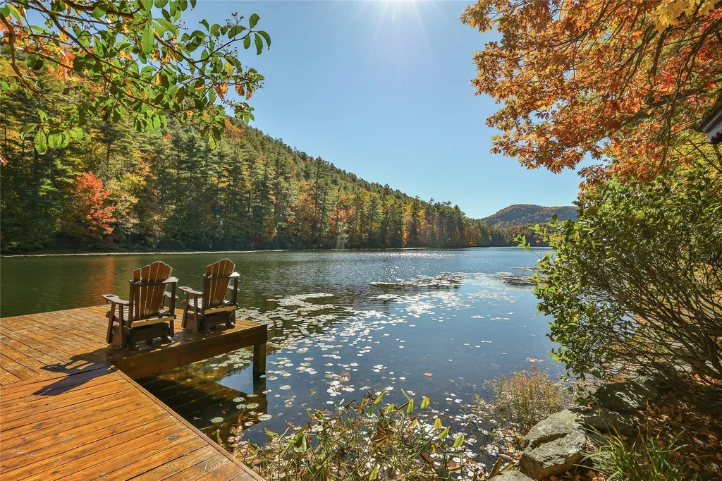 533 Woodward Trail Sapphire NC 28774