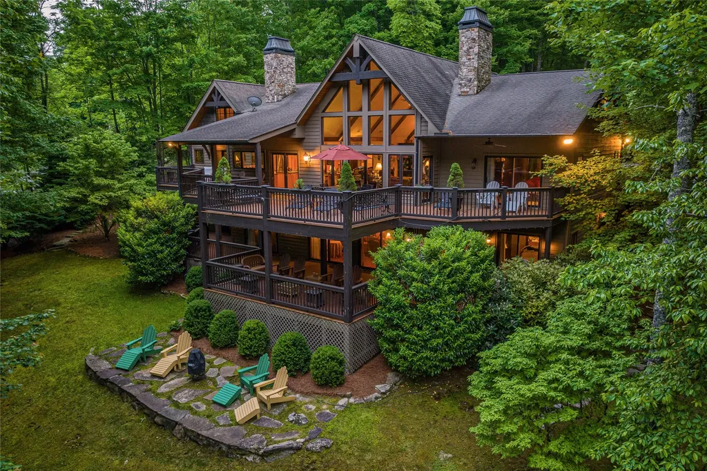 533 Woodward Trail Sapphire NC 28774