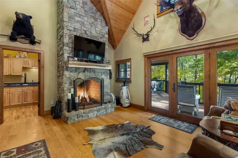 533 Woodward Trail Sapphire NC 28774