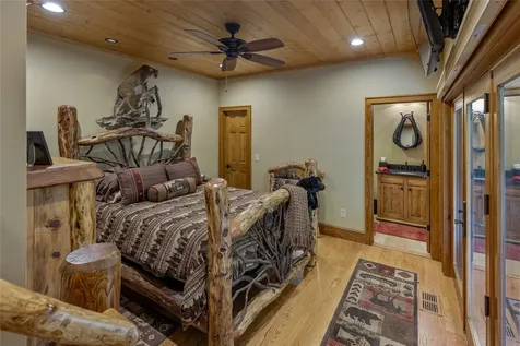 533 Woodward Trail Sapphire NC 28774