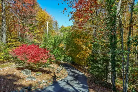533 Woodward Trail Sapphire NC 28774