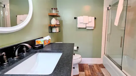 104 Mountain Lea Sapphire NC 28774