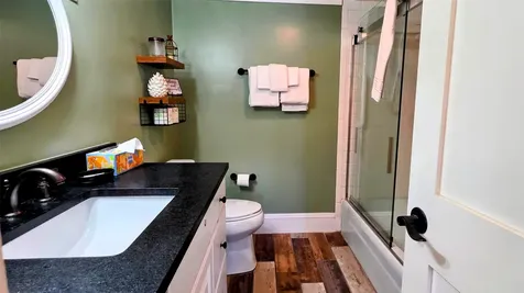 104 Mountain Lea Sapphire NC 28774