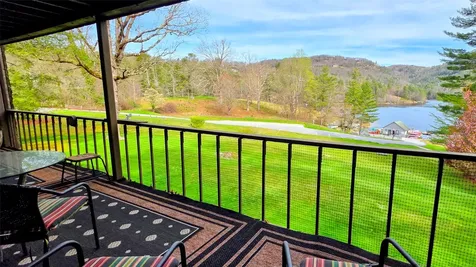 104 Mountain Lea Sapphire NC 28774