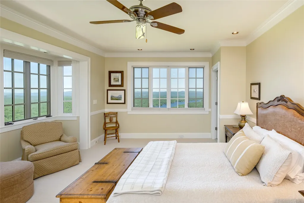 250 Meadow Ridge Drive Lake Toxaway NC 28747
