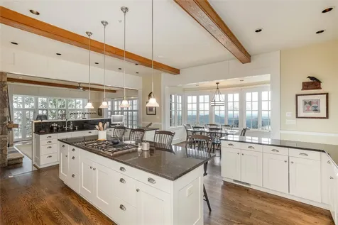 250 Meadow Ridge Drive Lake Toxaway NC 28747