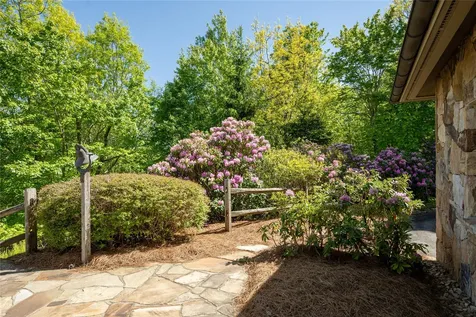 250 Meadow Ridge Drive Lake Toxaway NC 28747
