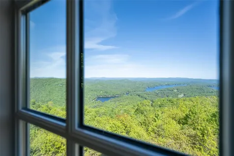 250 Meadow Ridge Drive Lake Toxaway NC 28747