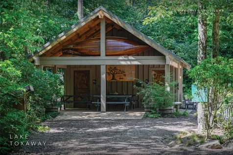250 Meadow Ridge Drive Lake Toxaway NC 28747