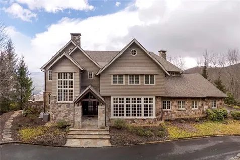 250 Meadow Ridge Drive Lake Toxaway NC 28747
