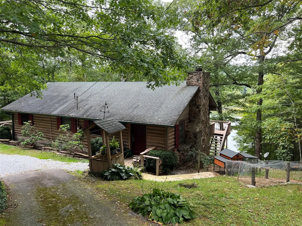 210 Tahala Trail Cullowhee NC 28723