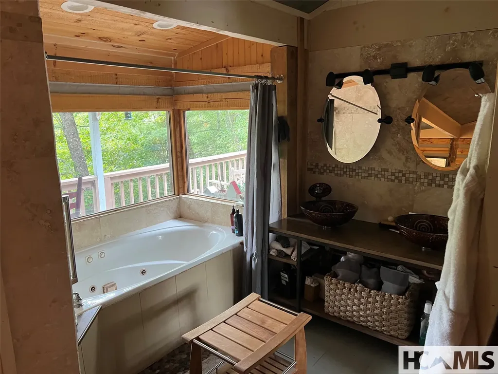 210 Tahala Trail Cullowhee NC 28723
