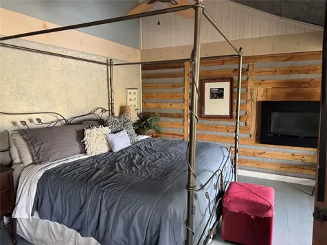 210 Tahala Trail Cullowhee NC 28723