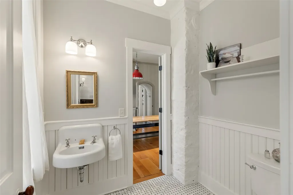 225 Bowery Road Highlands NC 28741