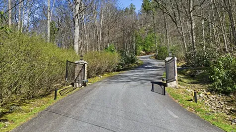 Lot 10 Cotswold Way Highlands NC 28741
