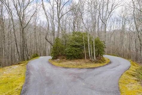 Lot 9 Trailhead Way Glenville NC 28736