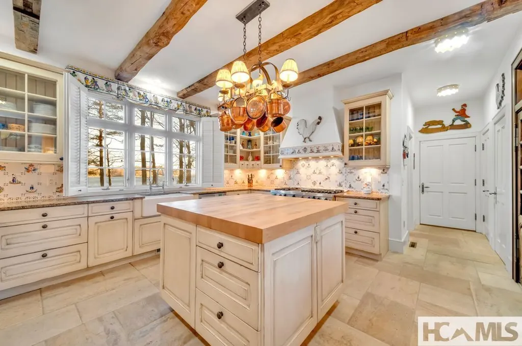 138 Indian Trace Lake Toxaway NC 28747