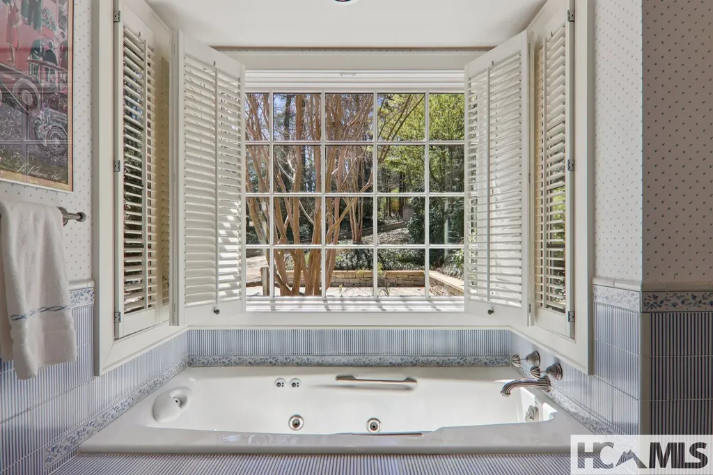 138 Indian Trace Lake Toxaway NC 28747