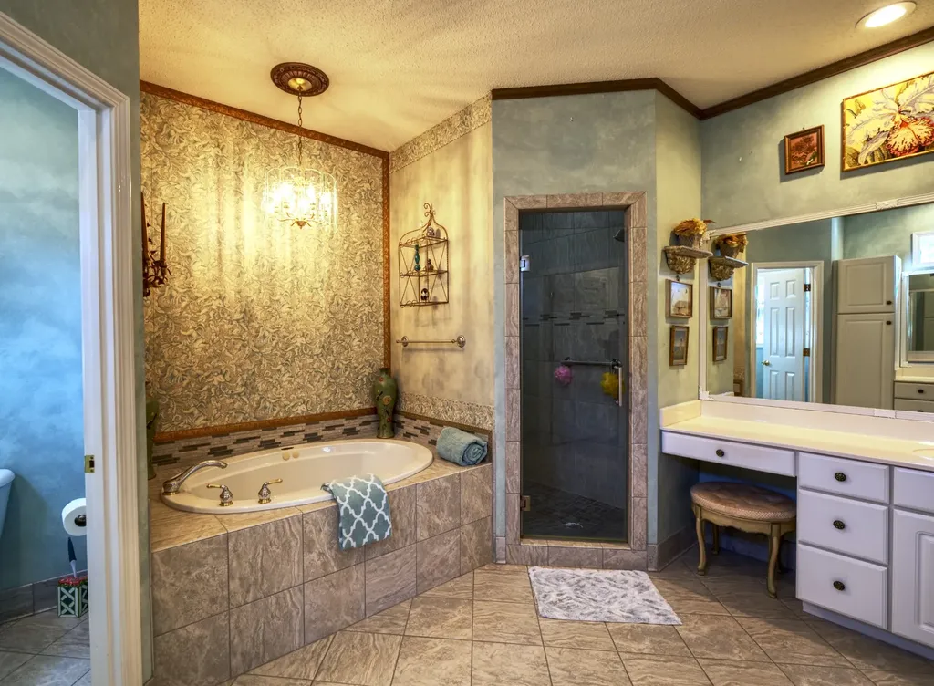 302 Cambridge Drive Brevard NC 28712