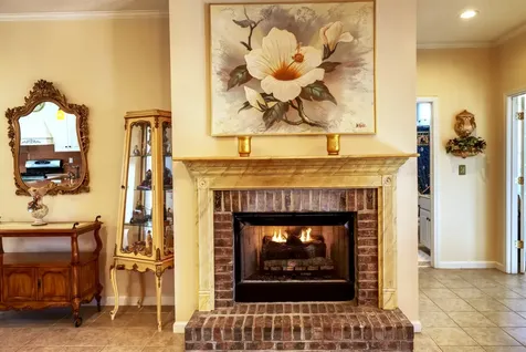 302 Cambridge Drive Brevard NC 28712