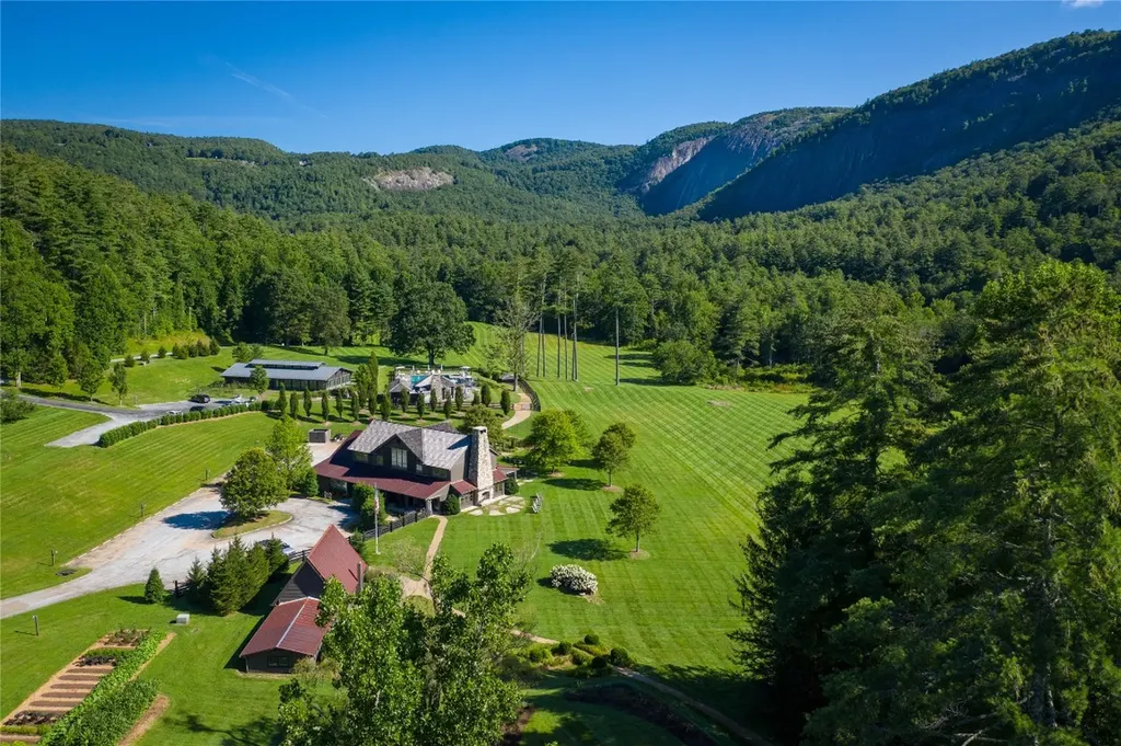 172 Lonesome Valley Road Sapphire NC 28774